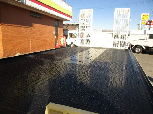 いすゞ エルフ TKG-NPR85AN(2WD)の写真42