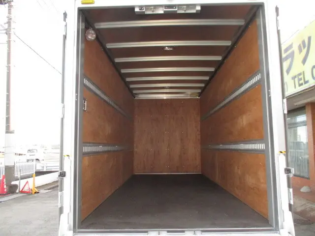 トヨタ ダイナ TKG-XZU695(4WD)の写真6