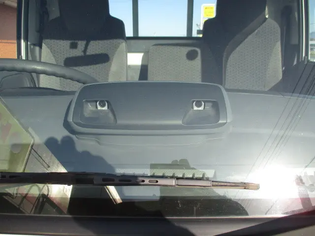 いすゞ エルフ 2RG-NJS88A(4WD)の写真13