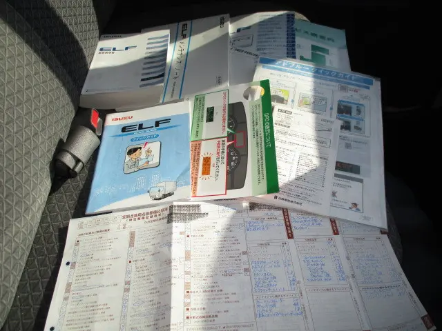 いすゞ エルフ 2RG-NJS88A(4WD)の写真14