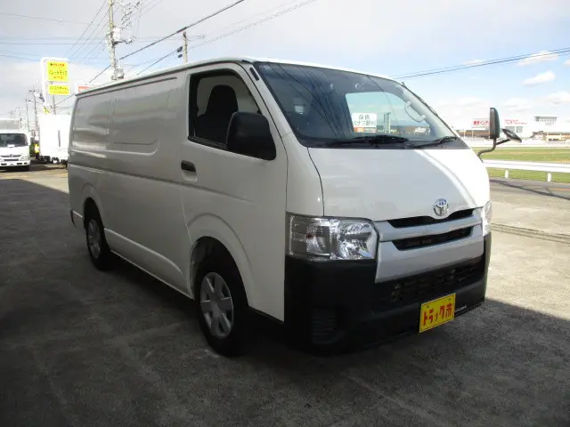 トヨタ ハイエースレジアス QDF-GDH201Vの写真28