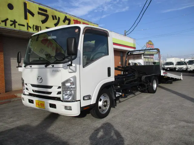 マツダ タイタン TRG-LPR85AN(2WD)の写真1