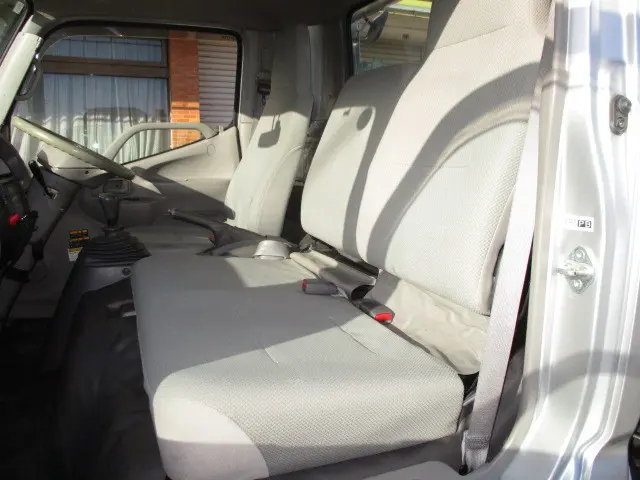 トヨタ トヨエース BKG-XZU424(2WD)の写真14