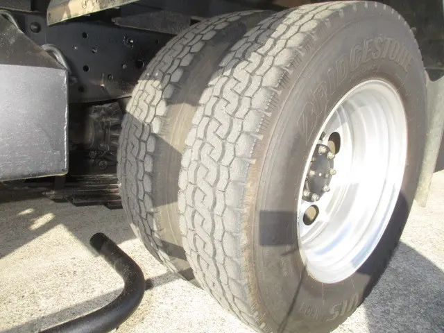 いすゞ エルフ TRG-NKR85A(2WD)の写真21