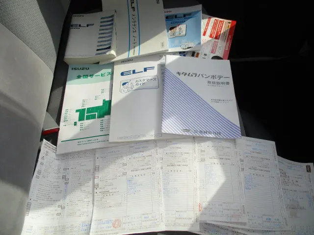 いすゞ エルフ TPG-NHR85AN(2WD)の写真18