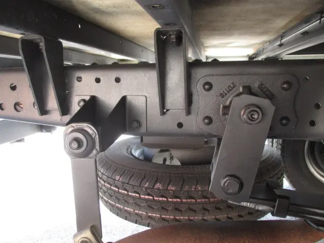 いすゞ エルフ TPG-NHR85AN(2WD)の写真24