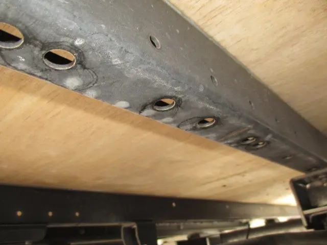 いすゞ エルフ TPG-NHR85AN(2WD)の写真29