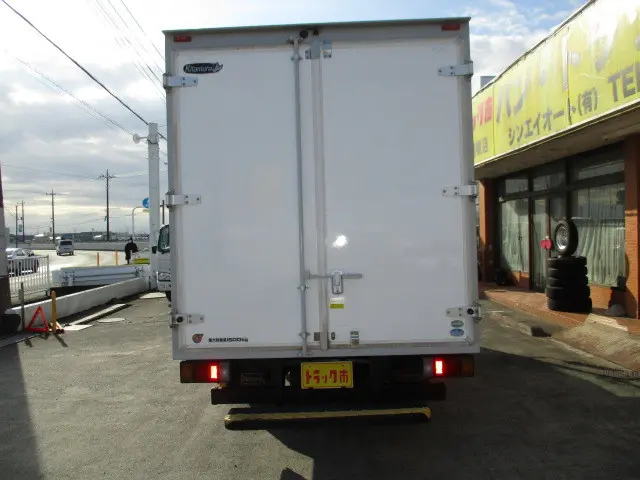 いすゞ エルフ TPG-NHR85AN(2WD)の写真36