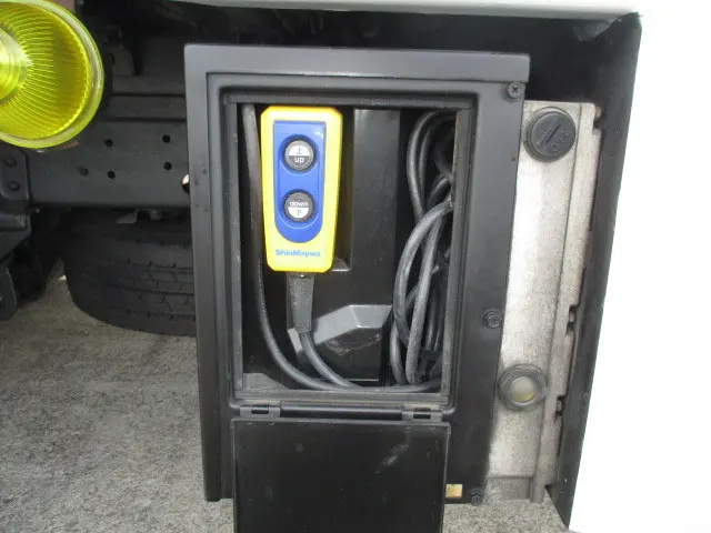 日野 デュトロ TKG-XZU645M(2WD)の写真13