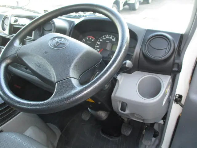 トヨタ トヨエース LDF-KDY281(4WD)の写真10