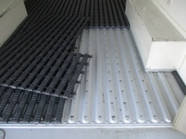 トヨタ ハイエースバン LDF-KDH201V(2WD)の写真8