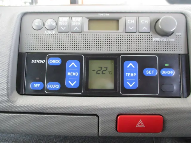 トヨタ ハイエースバン LDF-KDH201V(2WD)の写真10