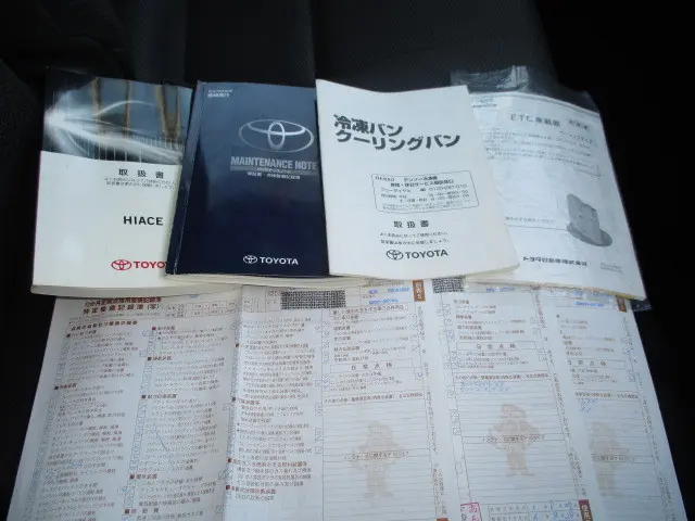 トヨタ ハイエースバン LDF-KDH201V(2WD)の写真18