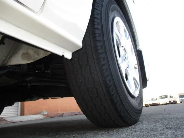 トヨタ ハイエースバン LDF-KDH201V(2WD)の写真20