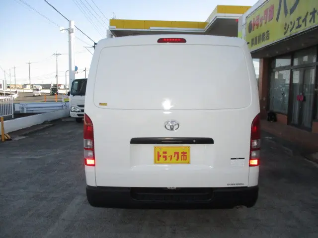 トヨタ ハイエースバン LDF-KDH201V(2WD)の写真33