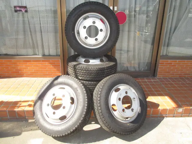 いすゞ エルフ TKG-NHR85A(2WD)の写真15