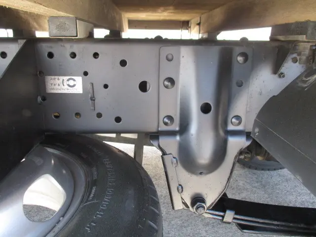 いすゞ エルフ TKG-NHR85A(2WD)の写真17