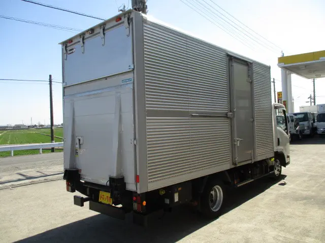 マツダ タイタン TRG-LMR85AN(2WD)の写真2