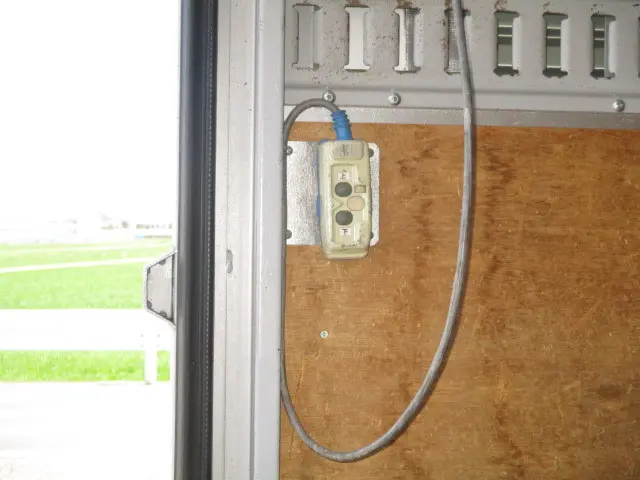 マツダ タイタン TRG-LMR85AN(2WD)の写真15