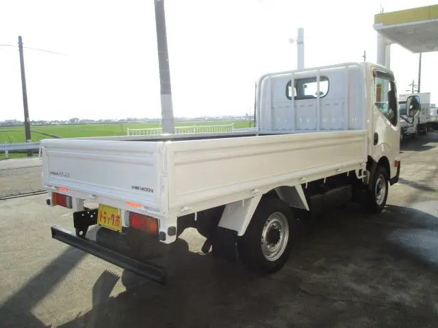 日産 アトラス SDG-SZ5F24(4WD)の写真2