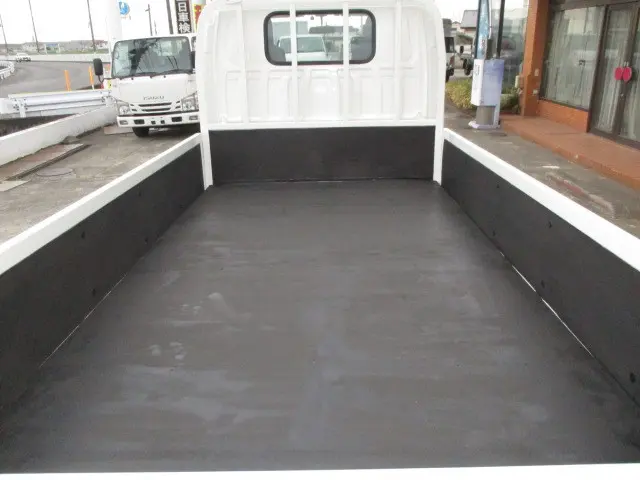 マツダ タイタン TRG-LHS85A(4WD)の写真3