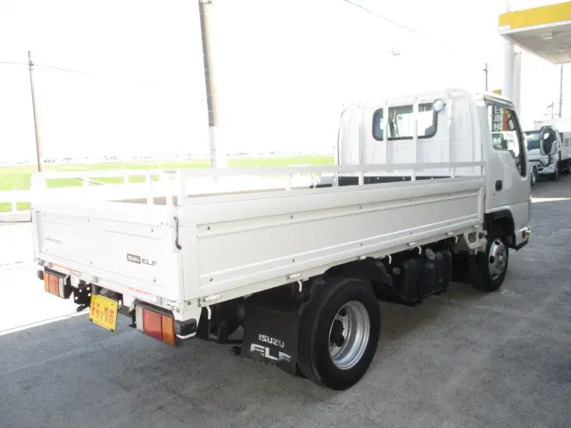 いすゞ エルフ TRG-NJR85A(2WD)の写真2