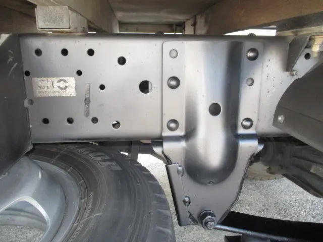 いすゞ エルフ TRG-NJR85A(2WD)の写真17