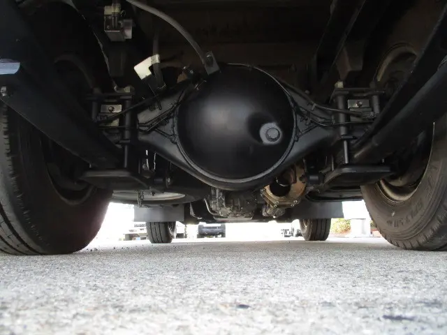 いすゞ エルフ TRG-NJR85A(2WD)の写真21