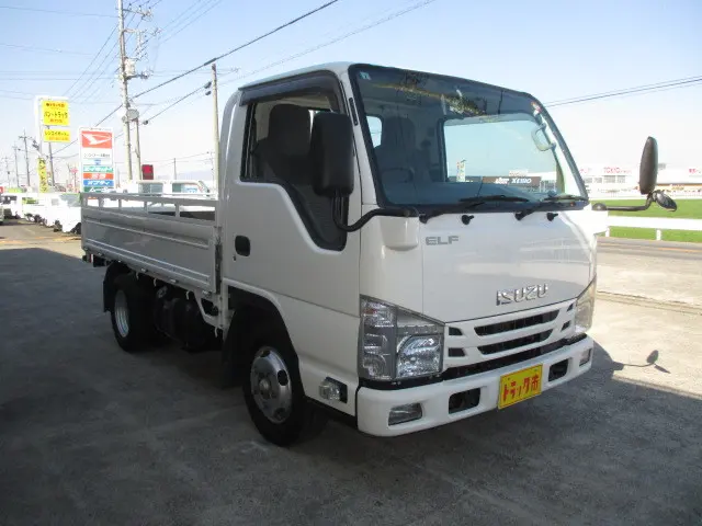 いすゞ エルフ TRG-NJR85A(2WD)の写真26