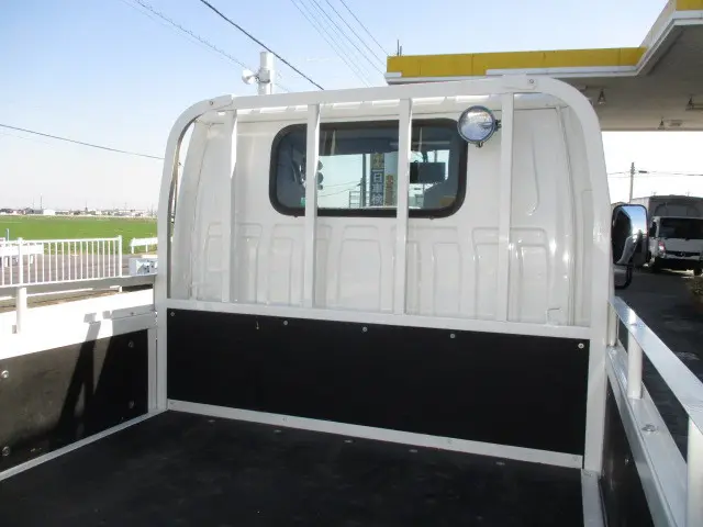 いすゞ エルフ TRG-NJR85A(2WD)の写真35