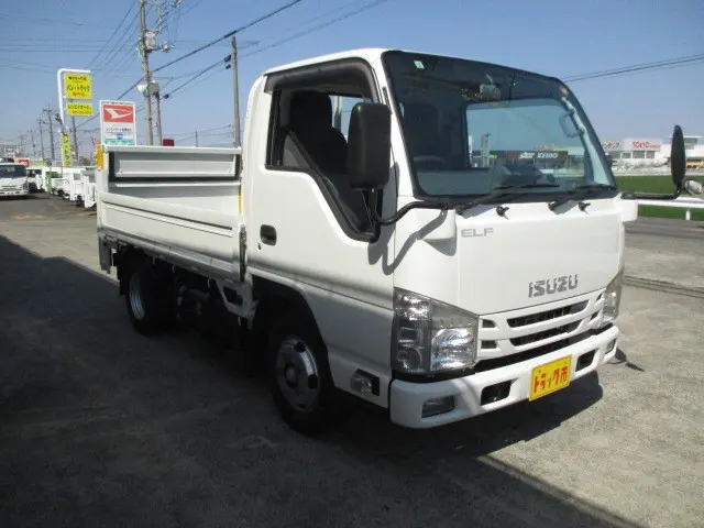 いすゞ エルフ 2RG-NJR88A(2WD)の写真31