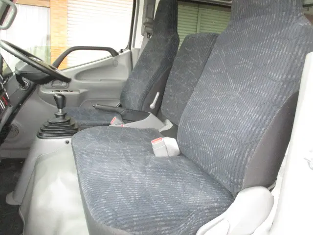 トヨタ トヨエース LDF-KDY281(4WD)の写真9