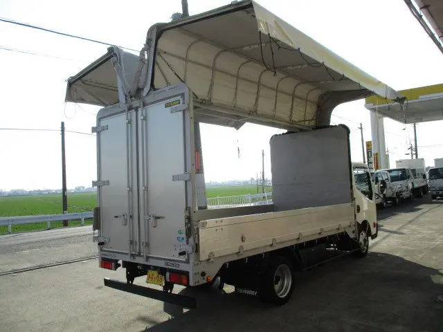 日産 アトラス SKG-TZ3F24(2WD)の写真2