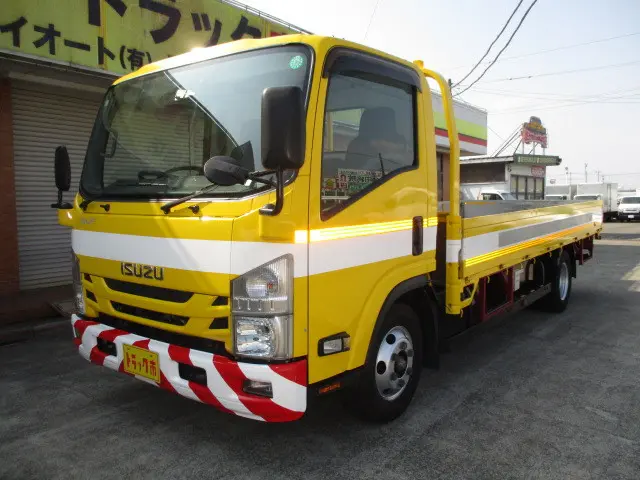 いすゞ エルフ TPG-NPR85AR(2WD)の写真1
