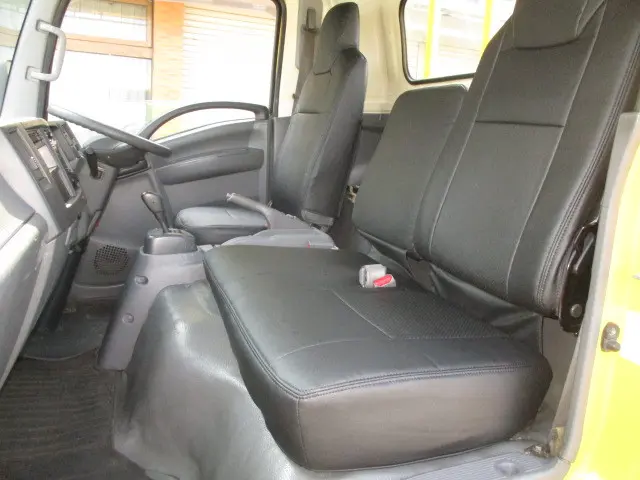 いすゞ エルフ TPG-NPR85AR(2WD)の写真8