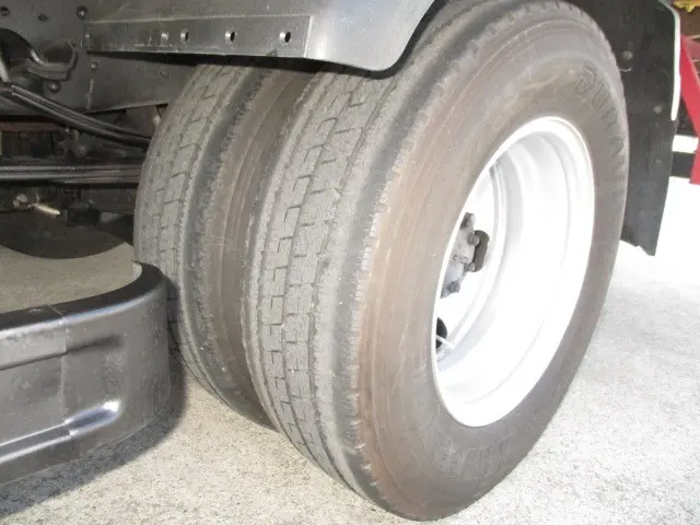 いすゞ エルフ TPG-NPR85AR(2WD)の写真15