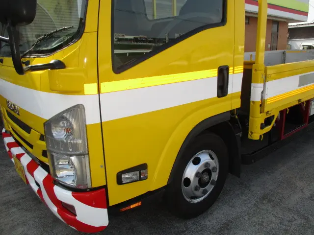 いすゞ エルフ TPG-NPR85AR(2WD)の写真28