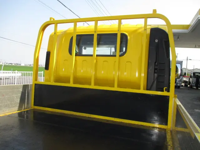 いすゞ エルフ TPG-NPR85AR(2WD)の写真32