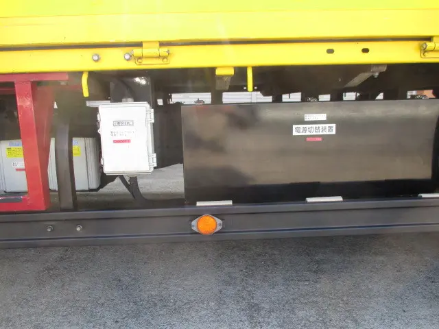 いすゞ エルフ TPG-NPR85AR(2WD)の写真34