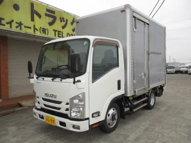 いすゞ エルフ TRG-NLS85AN(4WD)の写真1