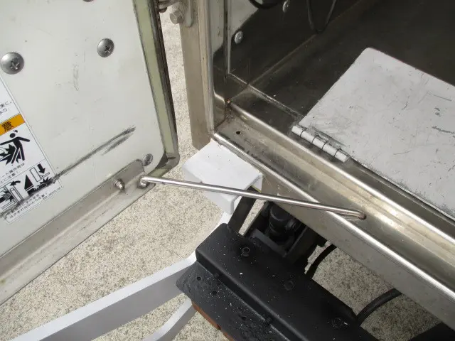 いすゞ エルフ TRG-NLS85AN(4WD)の写真15