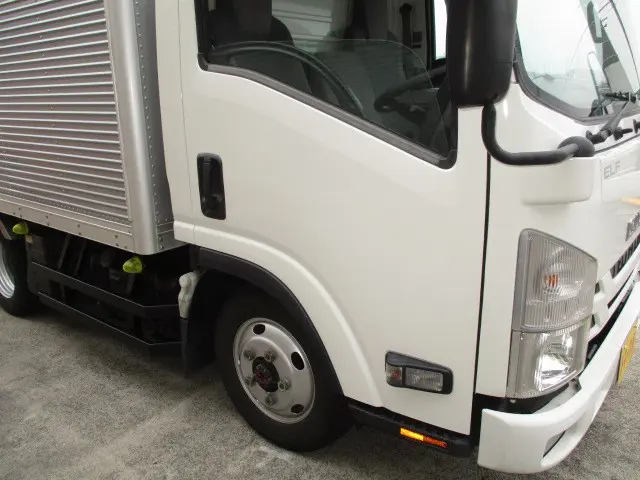 いすゞ エルフ TRG-NLS85AN(4WD)の写真48