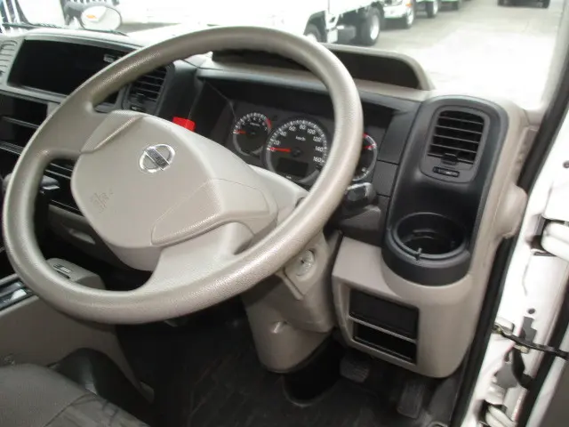 日産 アトラス CBF-SQ1F24(2WD)の写真9