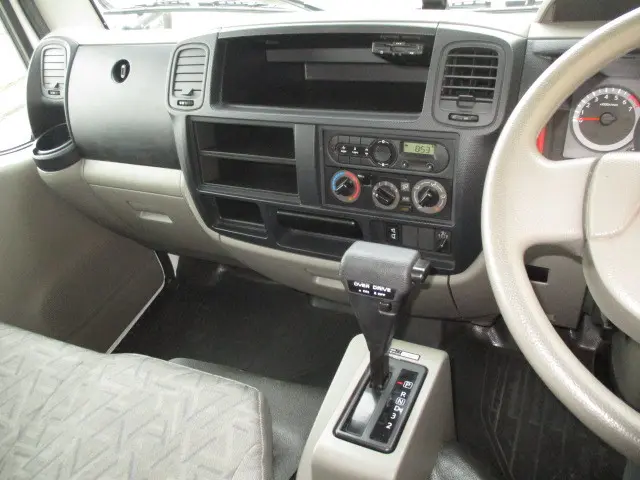 日産 アトラス CBF-SQ1F24(2WD)の写真10