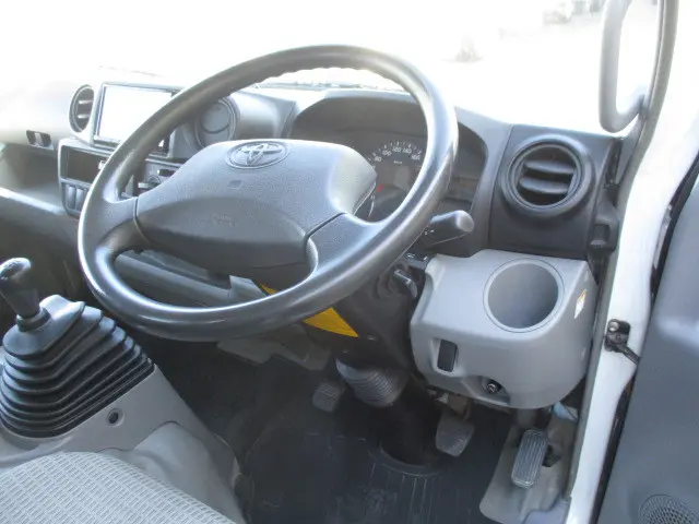 トヨタ トヨエース TKG-XZU650(2WD)の写真22
