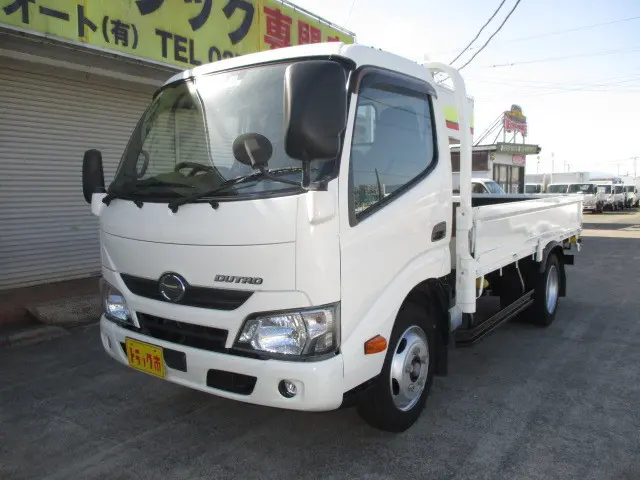 日野 デュトロ TPG-XZU645M(2WD)の写真1