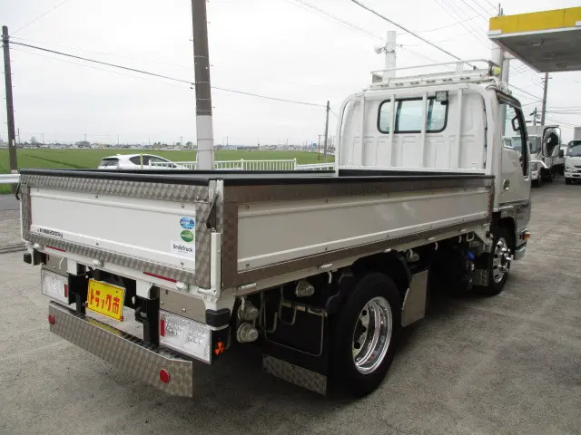 いすゞ エルフ 2RG-NJS88A(4WD)の写真2