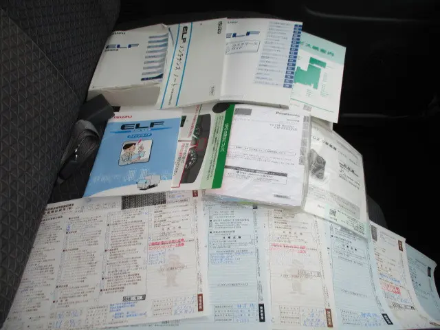 いすゞ エルフ 2RG-NJS88A(4WD)の写真12