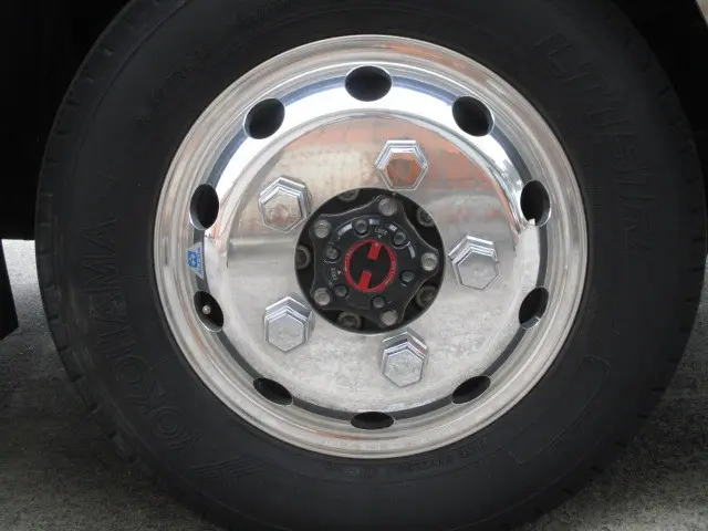 いすゞ エルフ 2RG-NJS88A(4WD)の写真13