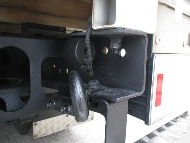 いすゞ エルフ 2RG-NJS88A(4WD)の写真22